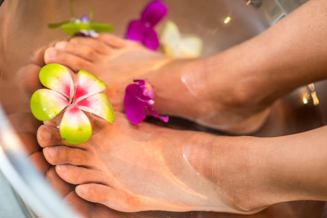 5 remedii naturiste pentru călcâie uscate. Sursă foto: Unsplash