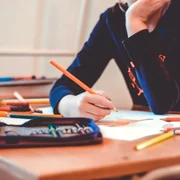 Prima zi de școală SURSĂ Shutterstock jpg