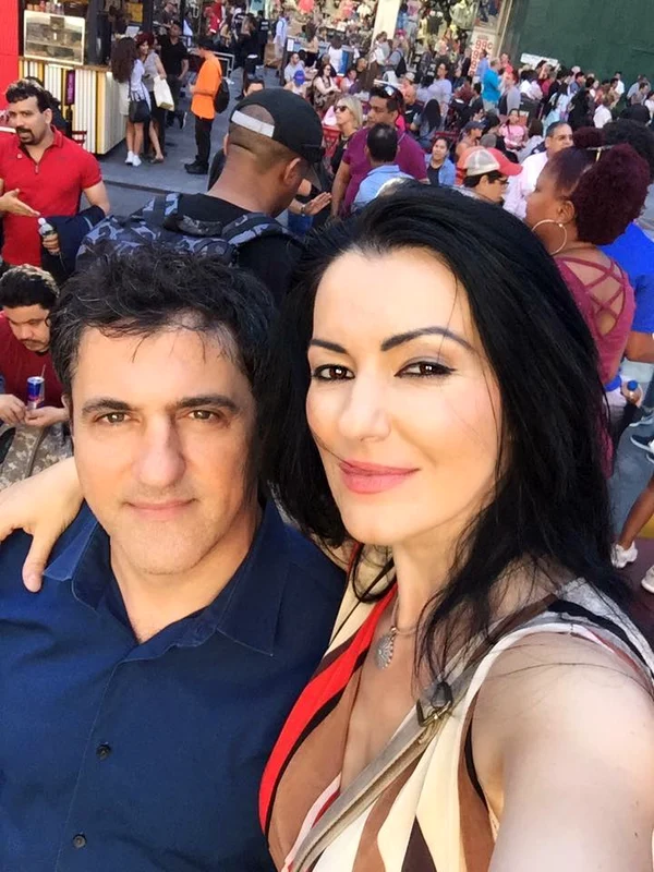 Silvia Lăuneanu, alături de soțul său. Sursă: Facebook