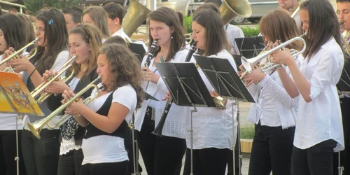 Sute de sătmăreni au asistat la spectacol/foto: Mihai Bledea
