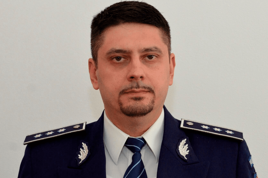 Şef nou la Poliţia Neamţ. Fostul șef, considerat „submediocru“: Mâine poate fi 10. Ieri, atât s-a putut, 5.70!“