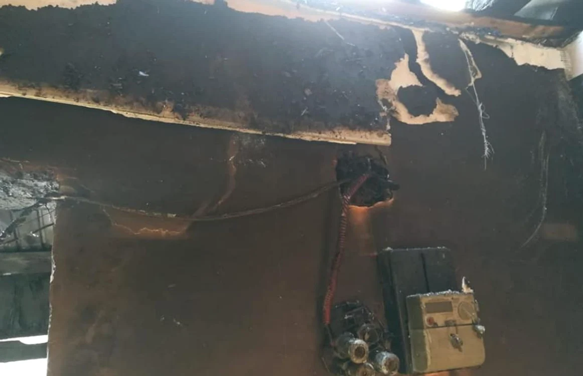 Imagine din interiorul casei incendiate  FOTO: ISU Teleorman