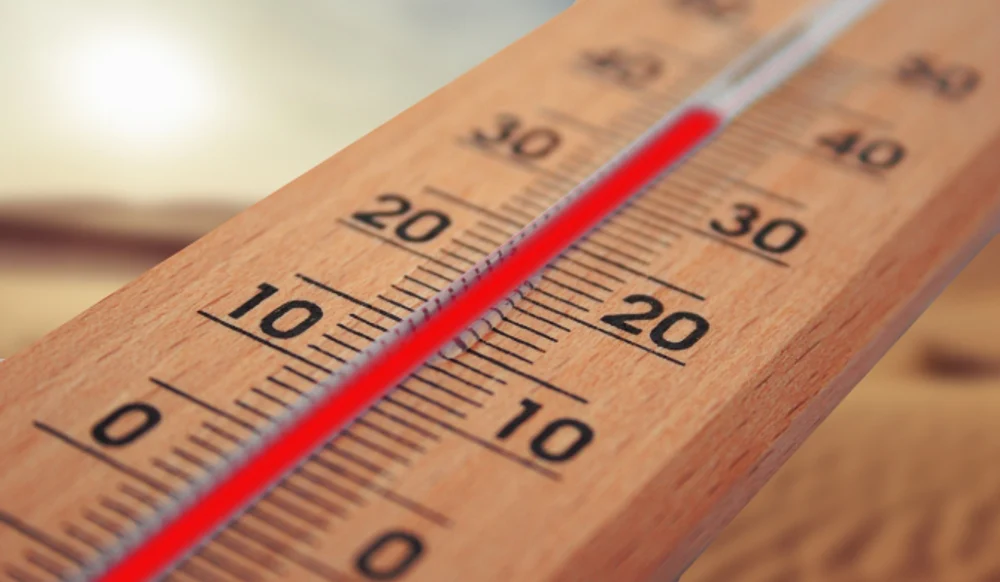 Vremea se încălzește din nou: temperaturi de 34 de grade, dar și furtuni. Zonele vizate de cod galben de instabilitate atmosferică