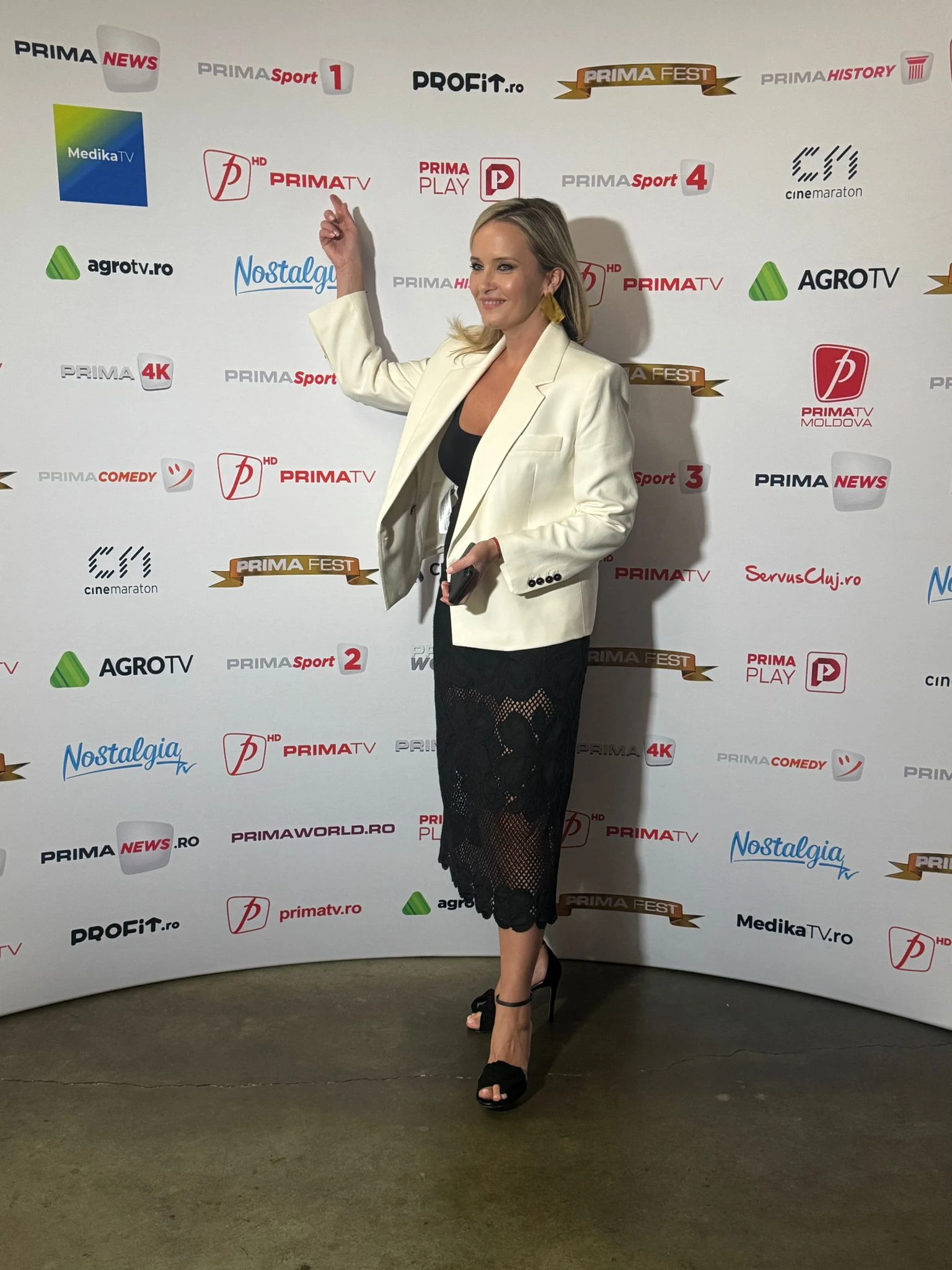 Ioana Maria Moldovan, vecina lui Cove