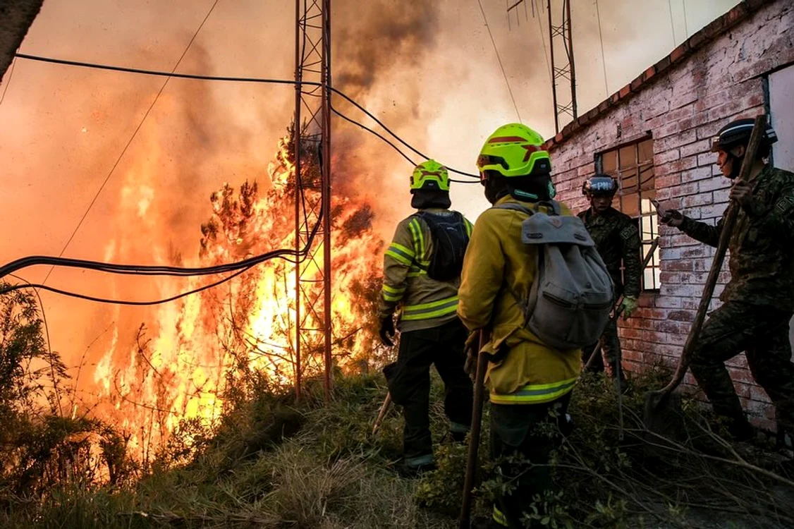 Incendiile forestiere fac ravagii în Columbia FOTO. Carlos Fernando Galán