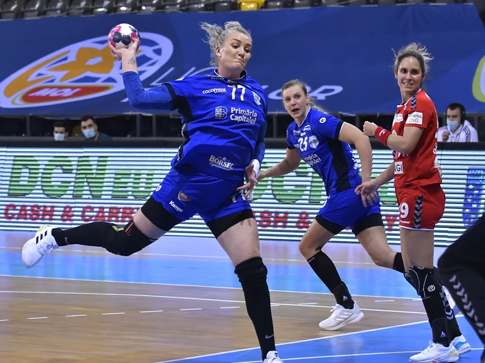 
    Crina PinteaFoto: sportpictures.eu  