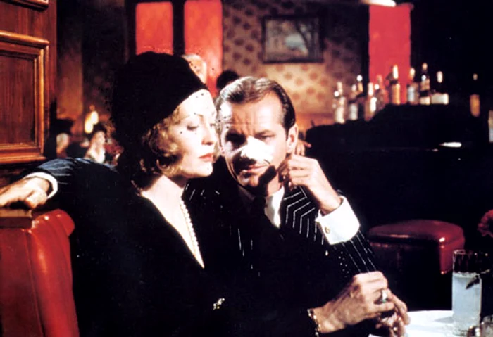 Faye și Jack Nicholson în Chinatown