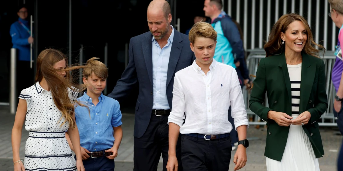 Kate Middleton și Prinții William George Charlotte și Louis GettyImages 2287867887 jpg