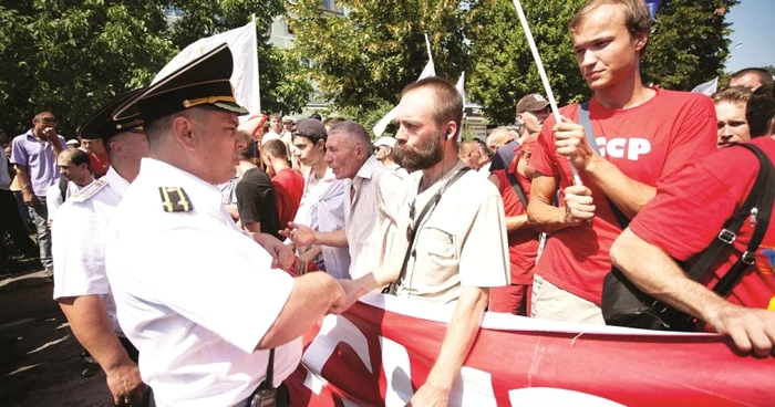 Marșul unionist organizat de „Acțiunea 2012“ duminică la Bălți a fost anulat din cauza contraprotestelor forțelor de stânga