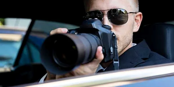 Detectiv
