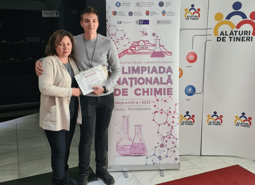 Elev gorjean, premiul I la Olimpiada Națională de Chimie. S-a calificat în cinci finale naționale