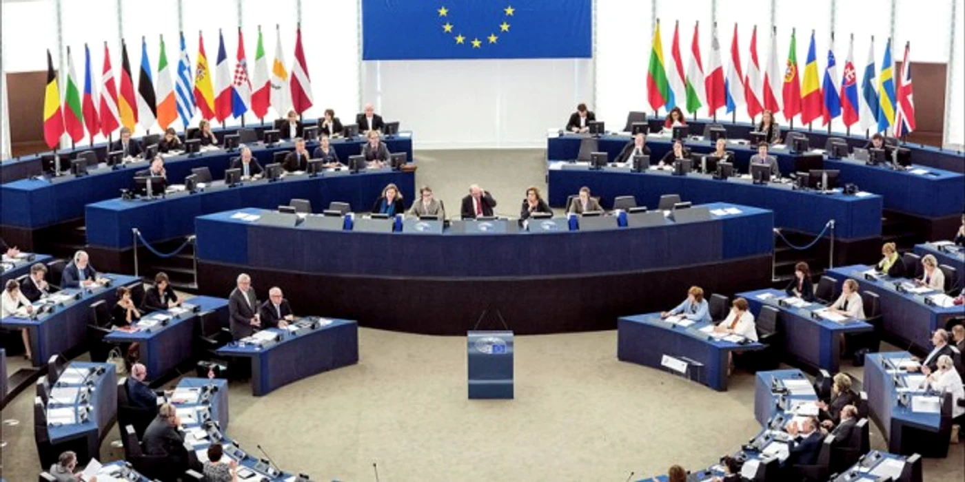 Oficialii de la Bruxelles vin în București pentru preluarea oficială a Preşedinţiei Consiliului Uniunii Europene de către ţara noastrăFOTO: romania2019.eu