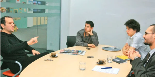Dan Puric este de părere că desacralizarea şi demitizarea au generat „oamenii care trăiesc din CNP“