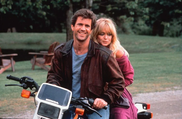 Goldie Hawn a făcut un cuplu pe ecran şi cu Mel Gibson (Foto: Profimedia).