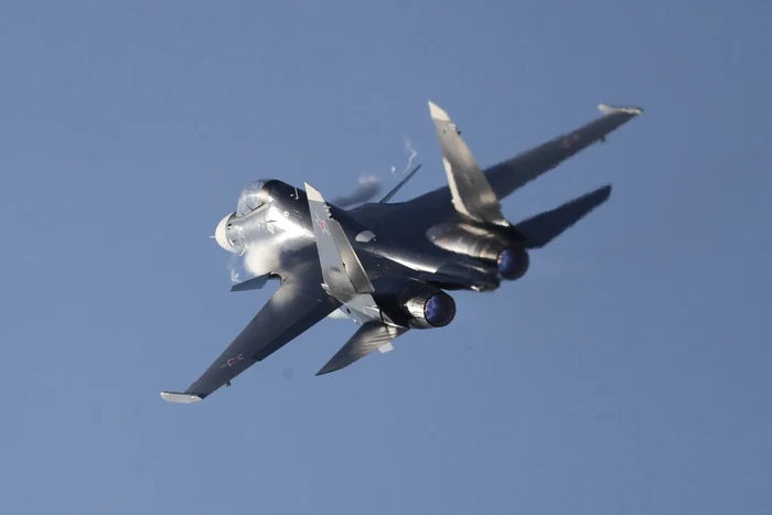 Avion de luptă Sukhoi Su-30SM FOTO EPA-EFE