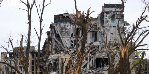 Război Ucraina - ziua 81 - Mariupol bombardat - 15 mai 2022 / FOTO Profimedia