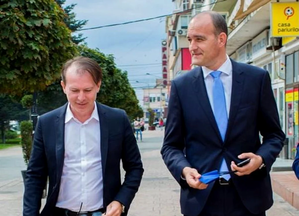 
    Noul ministru de Finanţe, Dan VîlceanuFoto: Facebook  
