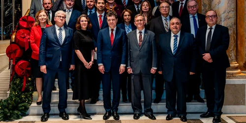 Nicuşor Dan, întâlnire cu ambasadorii UE la București FOTO FB nicusor dan jpg