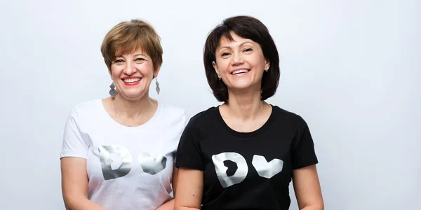 Carmen Uscatu și Oana Gheorghiu Foto Studio Brand jpg
