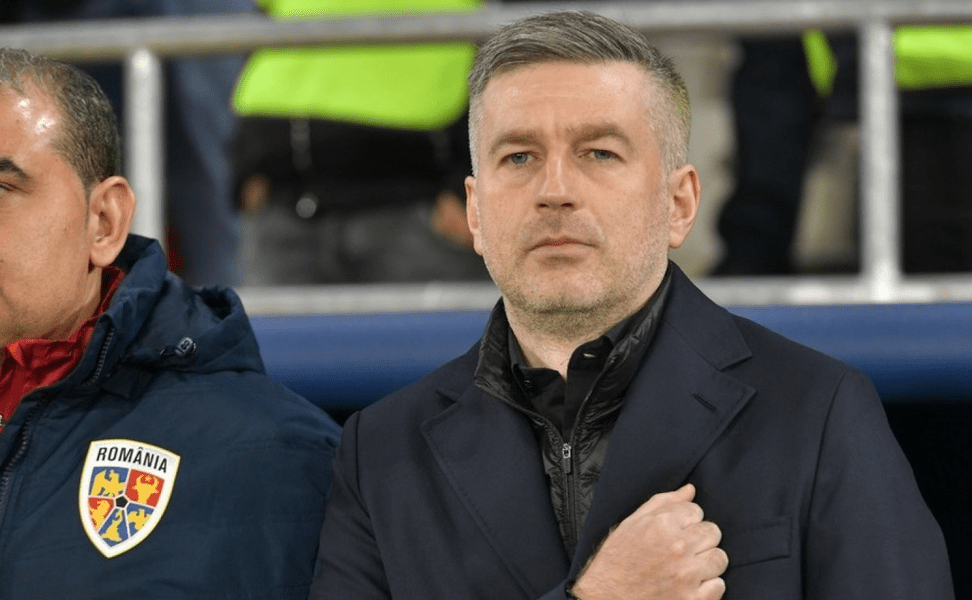 Iordănescu și Chiricheș au votat în ancheta FIFA: Cum arată opțiunile lor