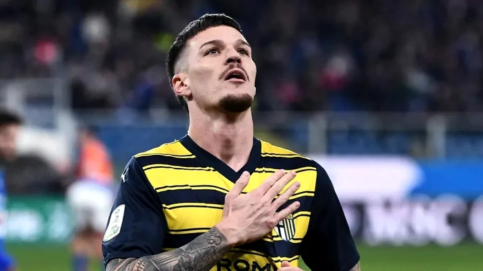 Dennis Man va face astăzi vizita medicală la PSV. Foto Profimedia