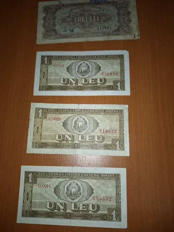 Colecție rară de bancnote din anii ’50-’80, la vânzare pentru o sumă impresionantă / foto: OLX