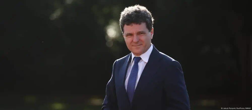 Nicușor Dan, axa strategică și atracția MAGA