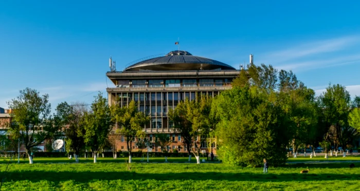 Universitatea Politehnica București construiește un bloc de 10 etaje pentru studenți Foto: Facebook
