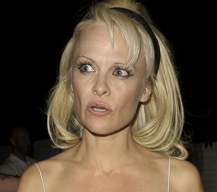 
    Pamela Anderson slăbeşte pe zi ce trece, iar motivele sunt necunoscuteFoto: Splash  