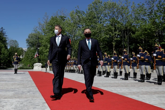 Klaus Iohannis şi preşedintele polonez Andrzej Duda, înaintea Summitului Formatului Bucureşti- 10.05.2021. FOTO: Inquam Photos / George Călin