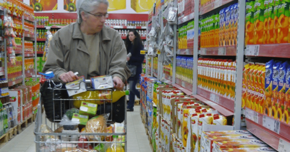 Prețul produsului, mai important pentru cumpărători decât marca