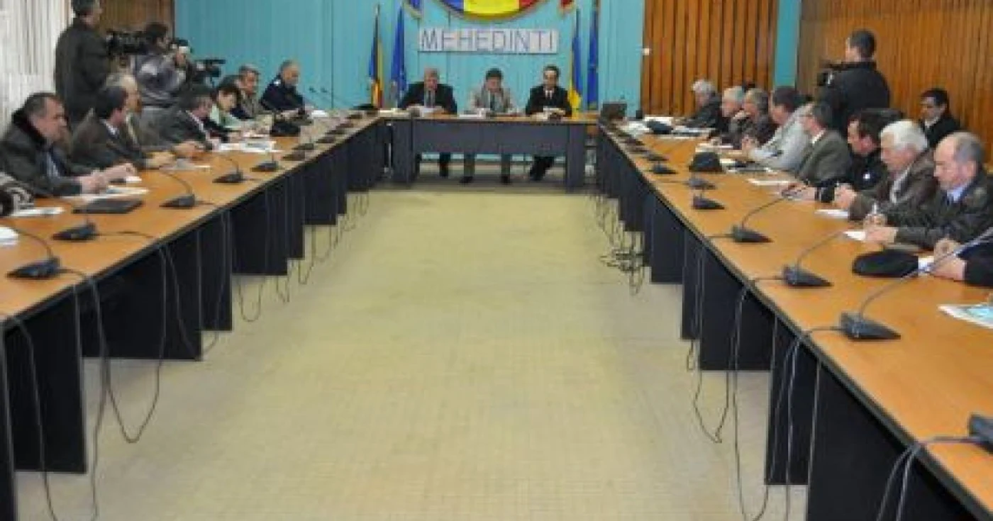 Primarii au venit la raport în faţa prefectului