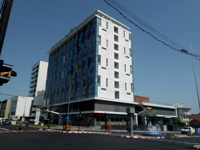 Noile reglementări vor contribui şi mai mult la creşterea haosului urbanistic FOTO: Denis Grigorescu