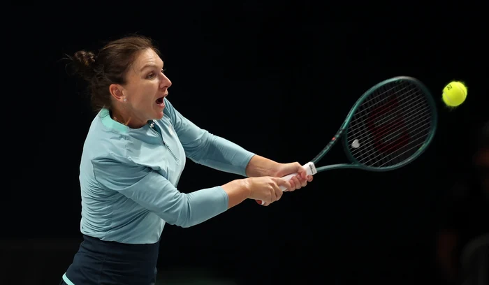 Simona Halep, în fața primelor meciuri din acest sezon. Foto EPA EFE