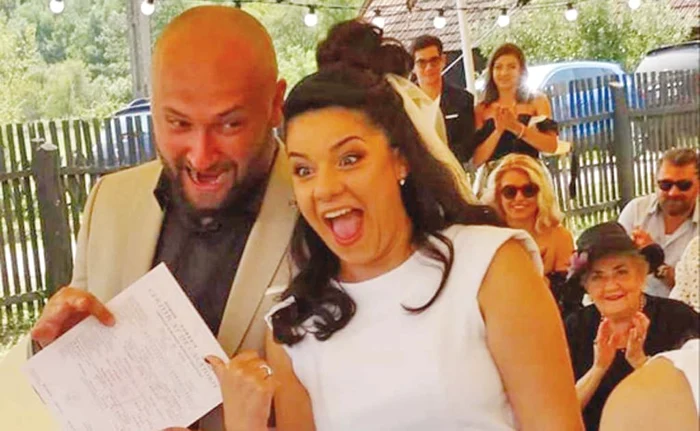 
    Oana şi Filip şi-au  oficializat relaţia   