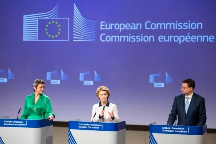 Conferinta de presa: Ursula von der Leyen, Margrethe Vestager si Valdis Dombrovskis FOTO European Commission