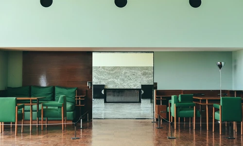 1 esho clickptfemei png png