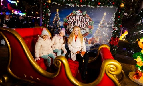 Andreea Bălan la târgul de Crăciun foto PR jpg