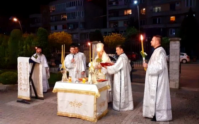 Slujba de Înviere, la Catedrala Episcopală din Deva.