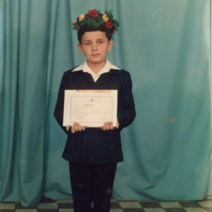 1 catalin maruta in copilarie jpg jpeg