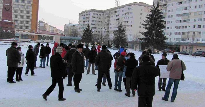 Protestele reîncep astăzi
