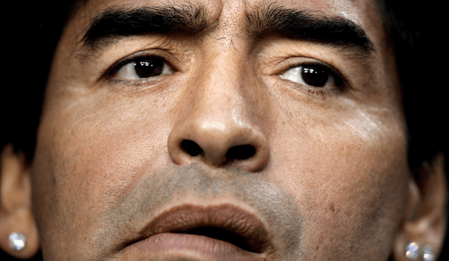 Imagini dure la procesul lui Maradona. Familia nu le-a putut privi. Ce urmează