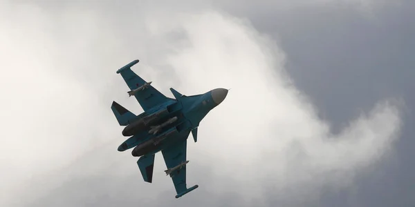 Bombardier Suhoi 34 FOTO EPA EFE jpg
