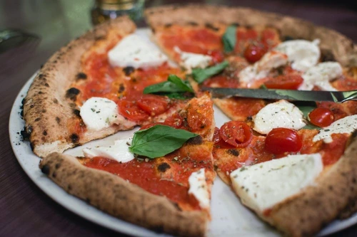 pizza margherita jpeg