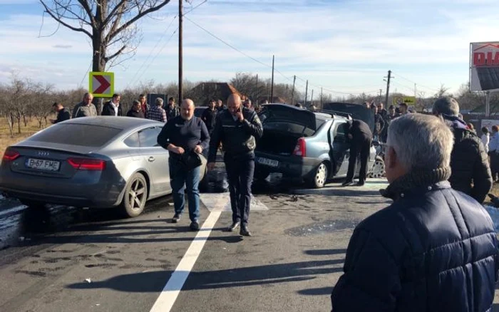 
    Noi imagini de la accidentul în care a fost implicat Daniel Chițoiufoto: g4media.ro  