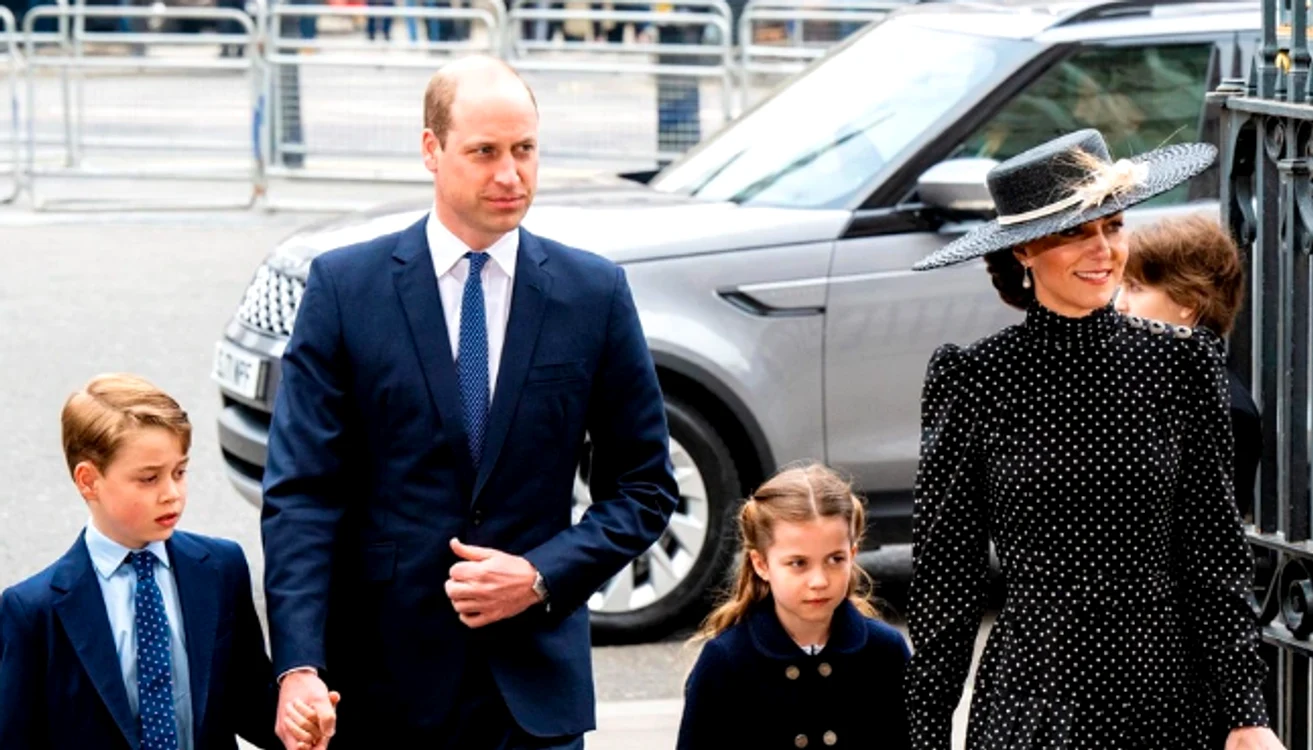Prinţul William şi soţia luiau efectuat prima lor vizită în Ţara Galilor FOTO Arhivă