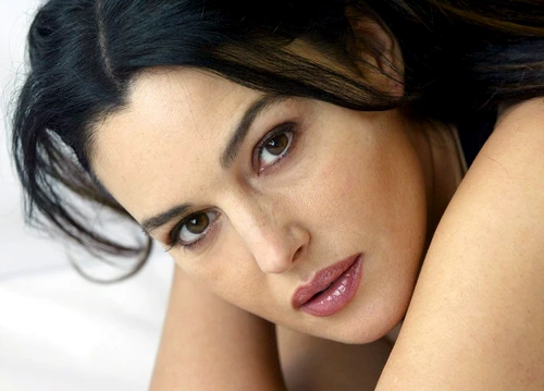 Monica Bellucci nud jpeg