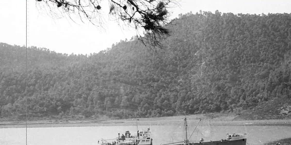 Sardexul Sulina in baia portului Kymassi Grecia in 1962  colectia CCL Nicolae Moise crop jpg
