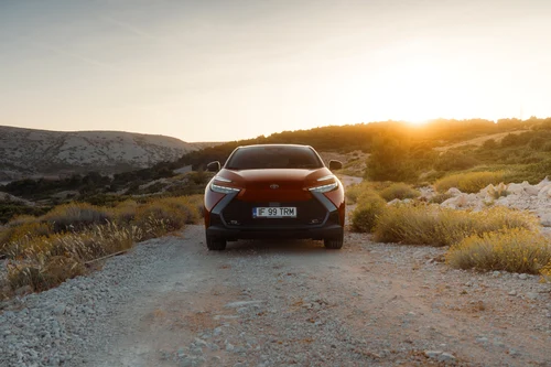 Toyota C-HR pe insula Rab din Croația Foto: Autocritica