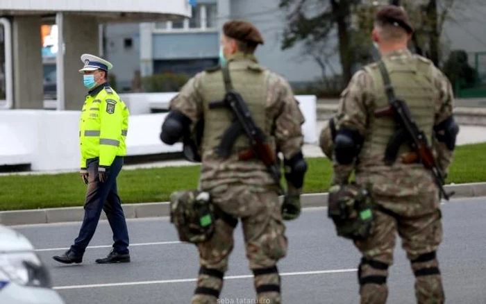 
    Daniela, o tânără din Giroc, localitate lipită de Timişoara,  a fost amendată pentru că a ieşit din casă ca să cumpere pâine din TimişoaraFoto: adevarul.ro  